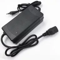 24V elektromos kerékpár töltő savas/zselés akkumulátorhoz 3 pólus